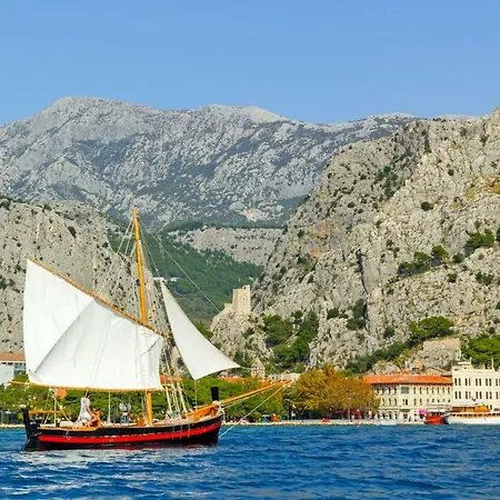 Remusic Pool, Whirlpool, Sauna,4 Bedrooms, Amazing Landscape Vila Smolonje